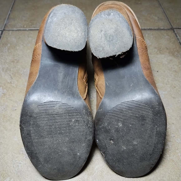 Madden Girl Faux Suede Western Style Bootie Size 7 - Picture 10 of 15